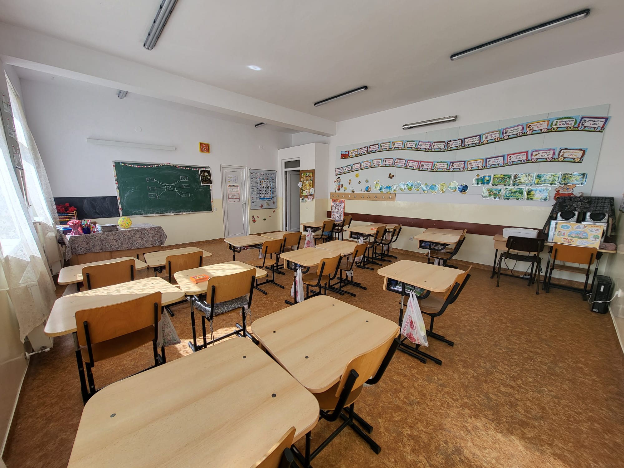 c2c83f88-ced5-4a6b-bb0a-b6e7a1957351